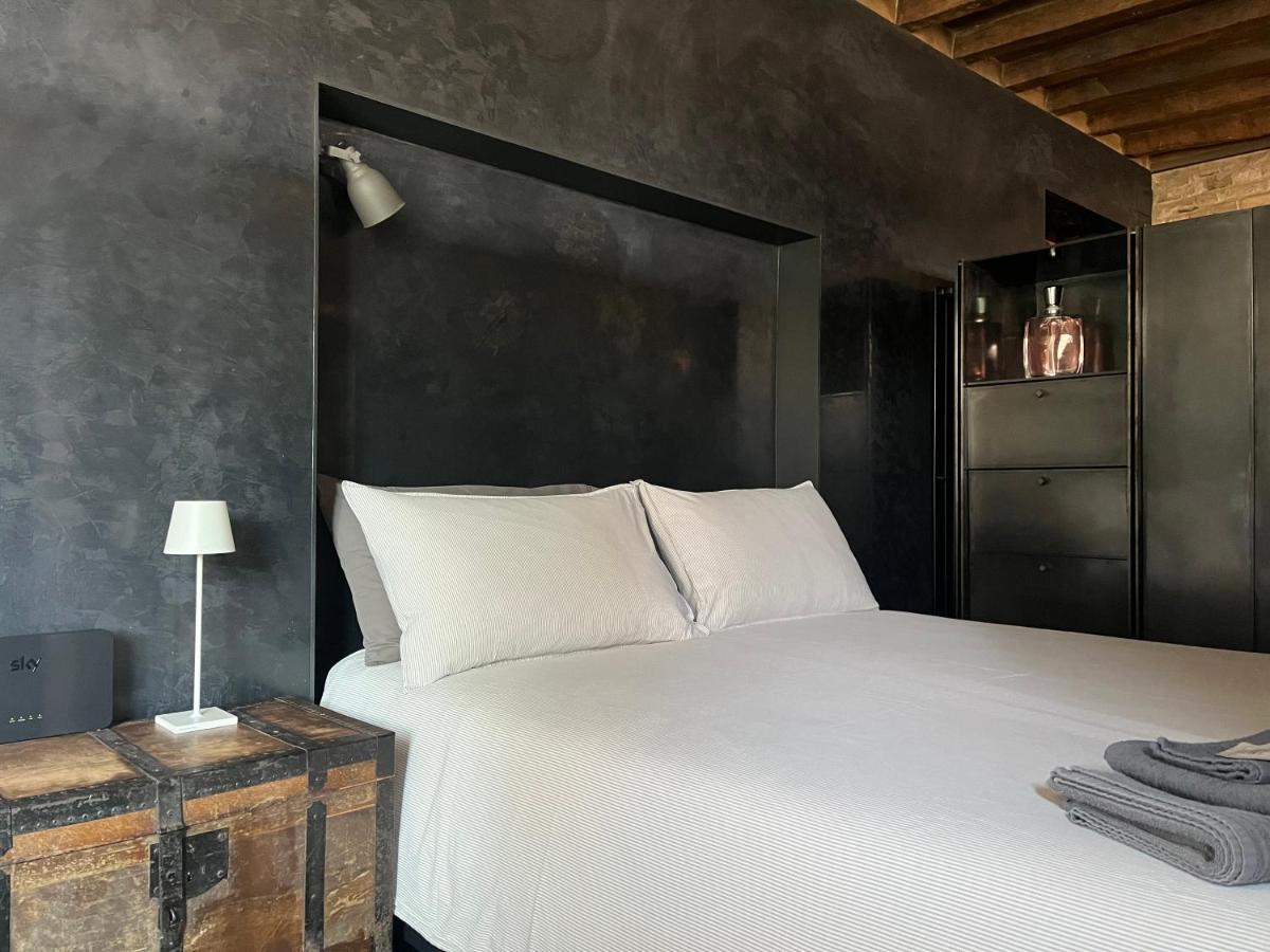 Апартаменты Ardesia Exclusive Apartament Парма Экстерьер фото